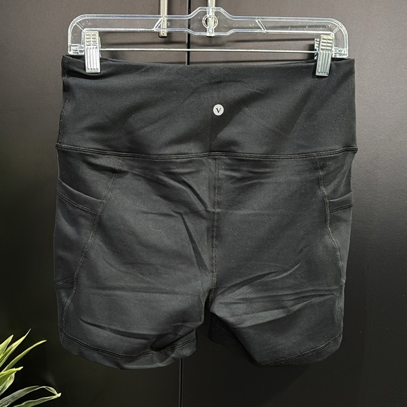 Velocity Grace Sculpt & Flow 7” bike short,high-rise,leg pockets,stretch,comfy - Picture 4 of 6